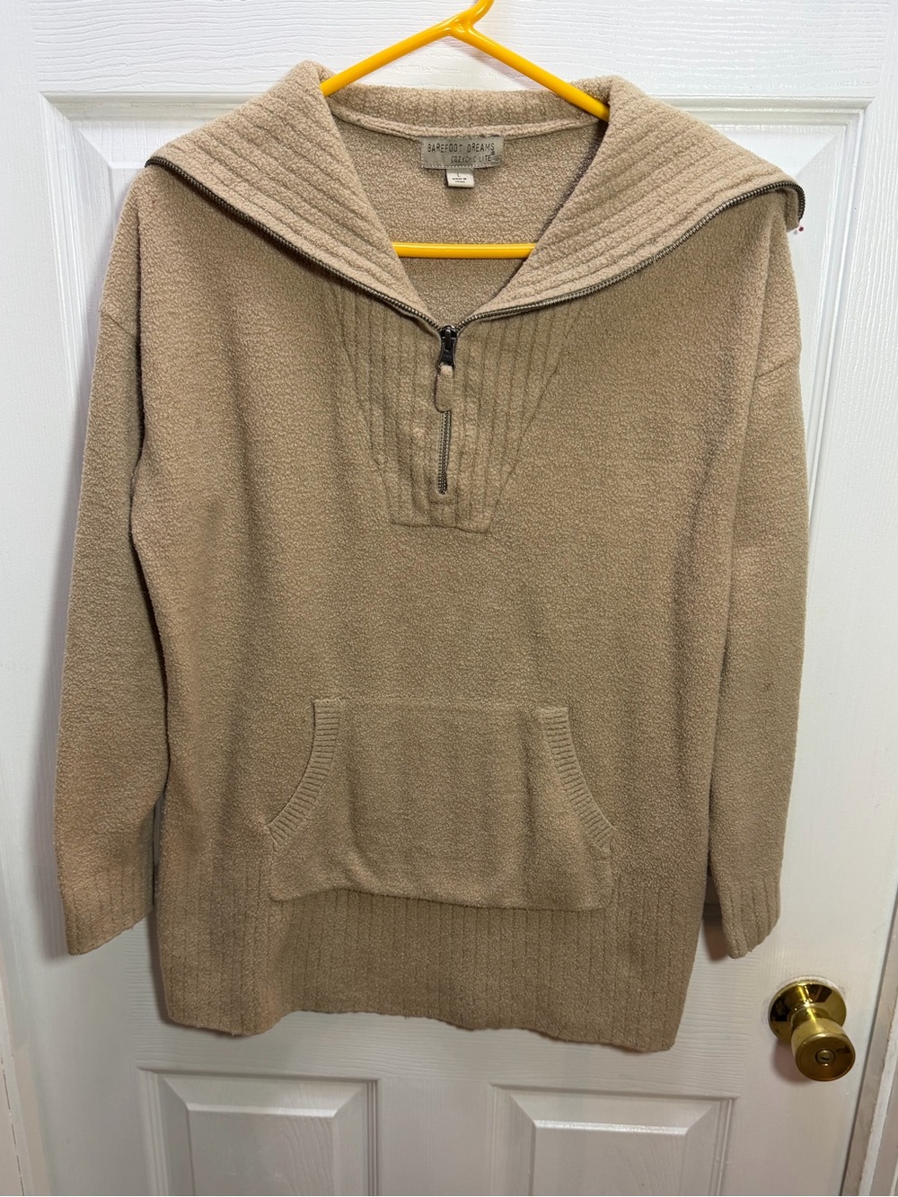 Barefoot Dreams Tan Cozy Half-Zip Hooded Sweatshirt read full description